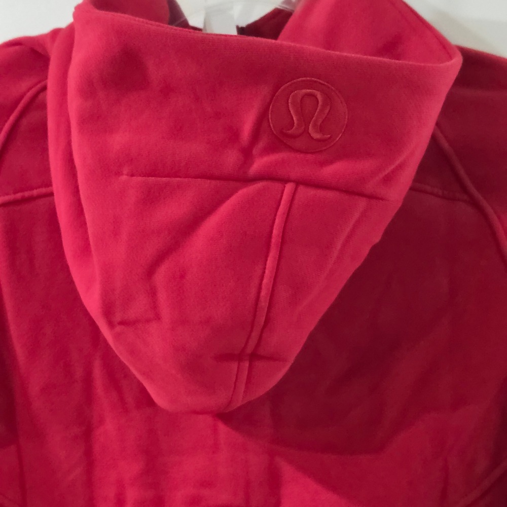 Lululemon NFL Tampa Bay Buccaneers Scuba Oversized Half-Zip Hoodie Crimson M/L - Picture 3 of 14